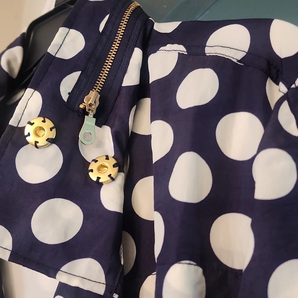 Jacket - Picture 3 of 4